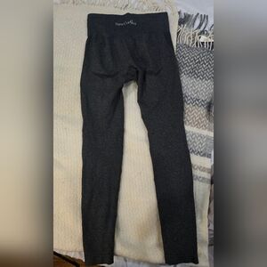 Fem Curves Dark Heathered Gray